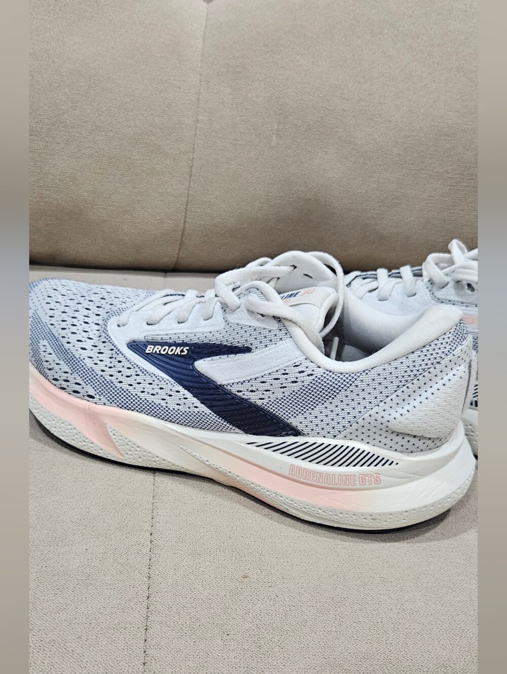 Brooks Women’s Adrenaline GTS Running Shoes - White/Navy/Pink
